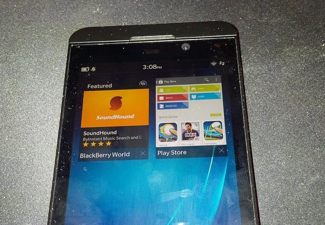 Google Play navodno dolazi na BlackBerry 10?