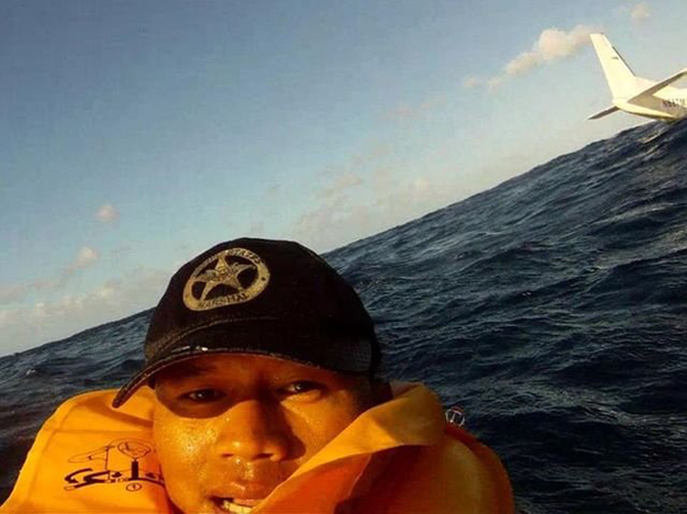 Snimak GoPro kamerom iz unutrašnjosti aviona koji pada